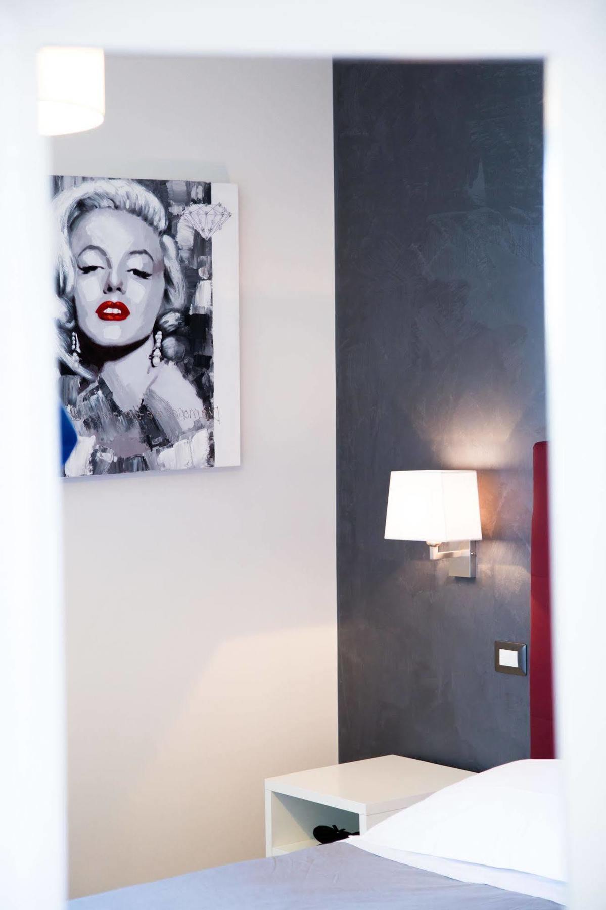 Modern Bnb Rome Exterior photo