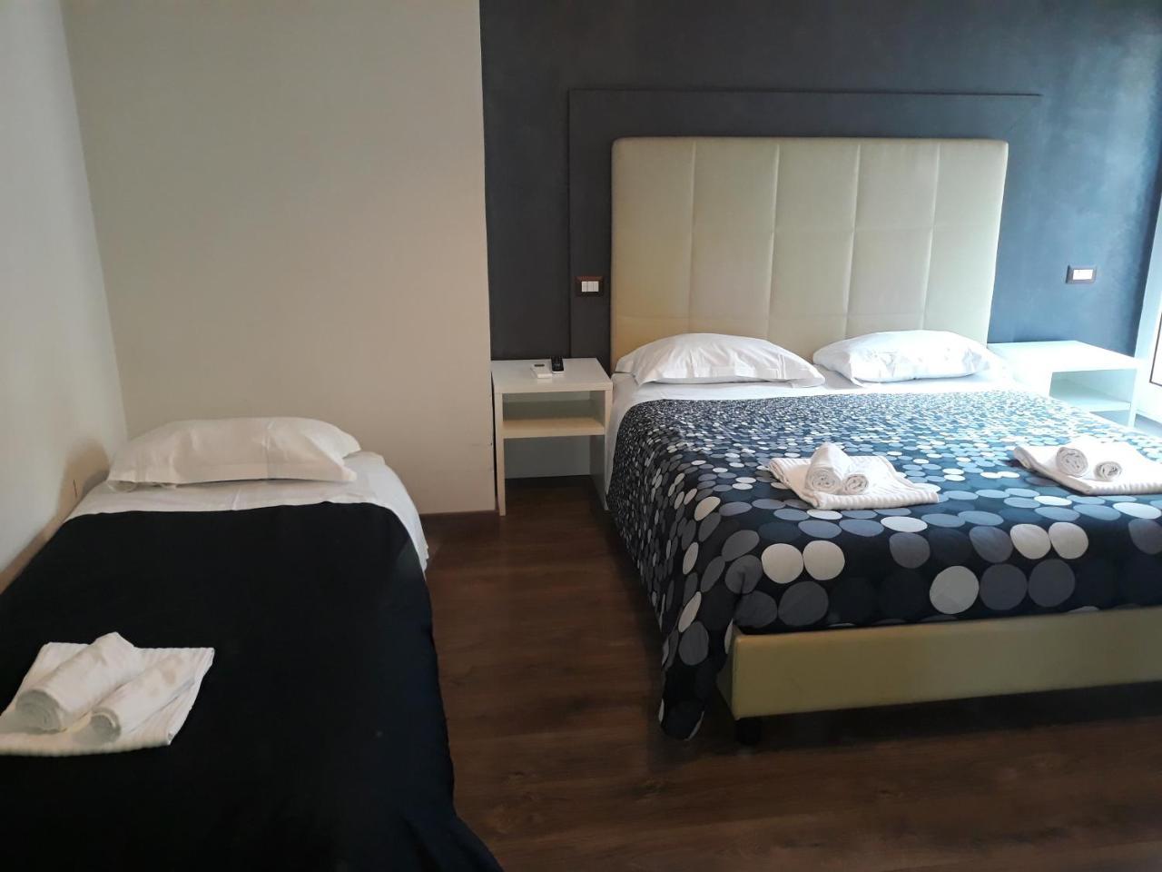 Modern Bnb Rome Exterior photo
